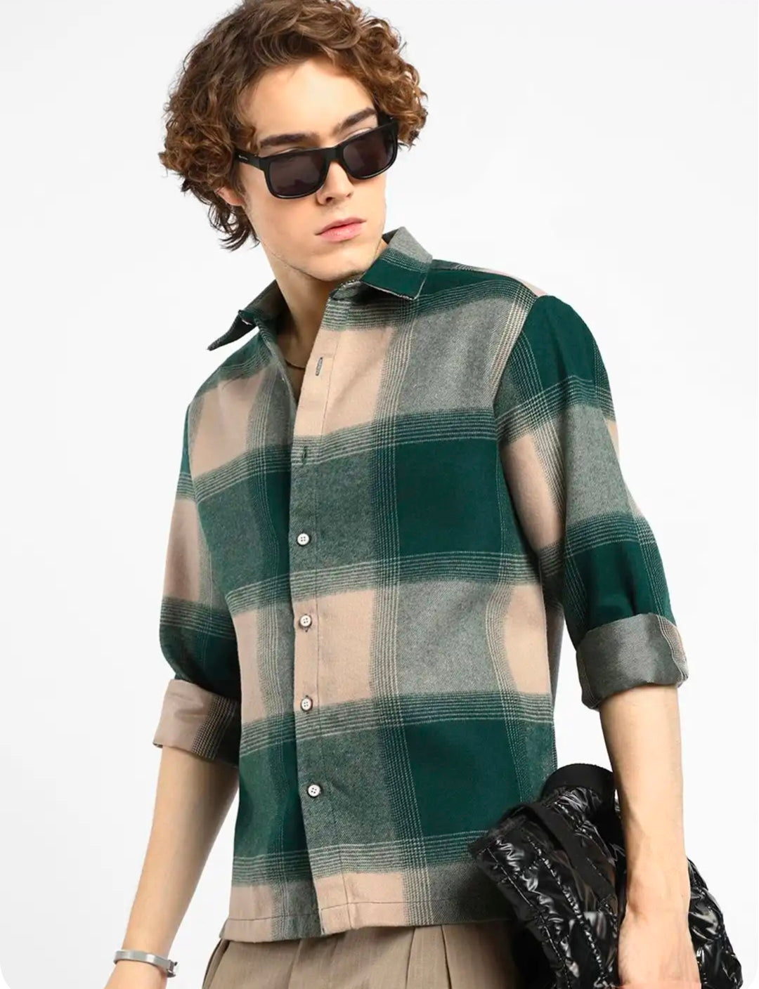 Men Comfort Spread Collar Checked Relaxed Fit Casual Shirt